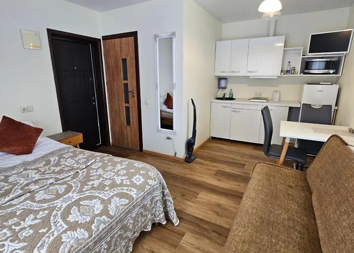 شقة Optimistas بالانغا